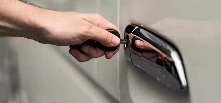 Why Choose Our Auto Locksmith Team in Gulfport, MS?