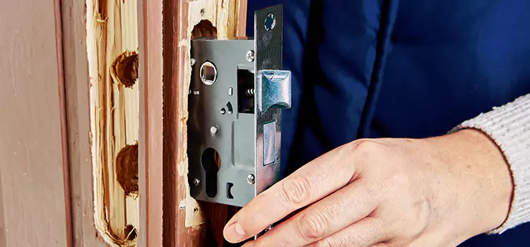 Garage Door Lock Replacement Gulfport